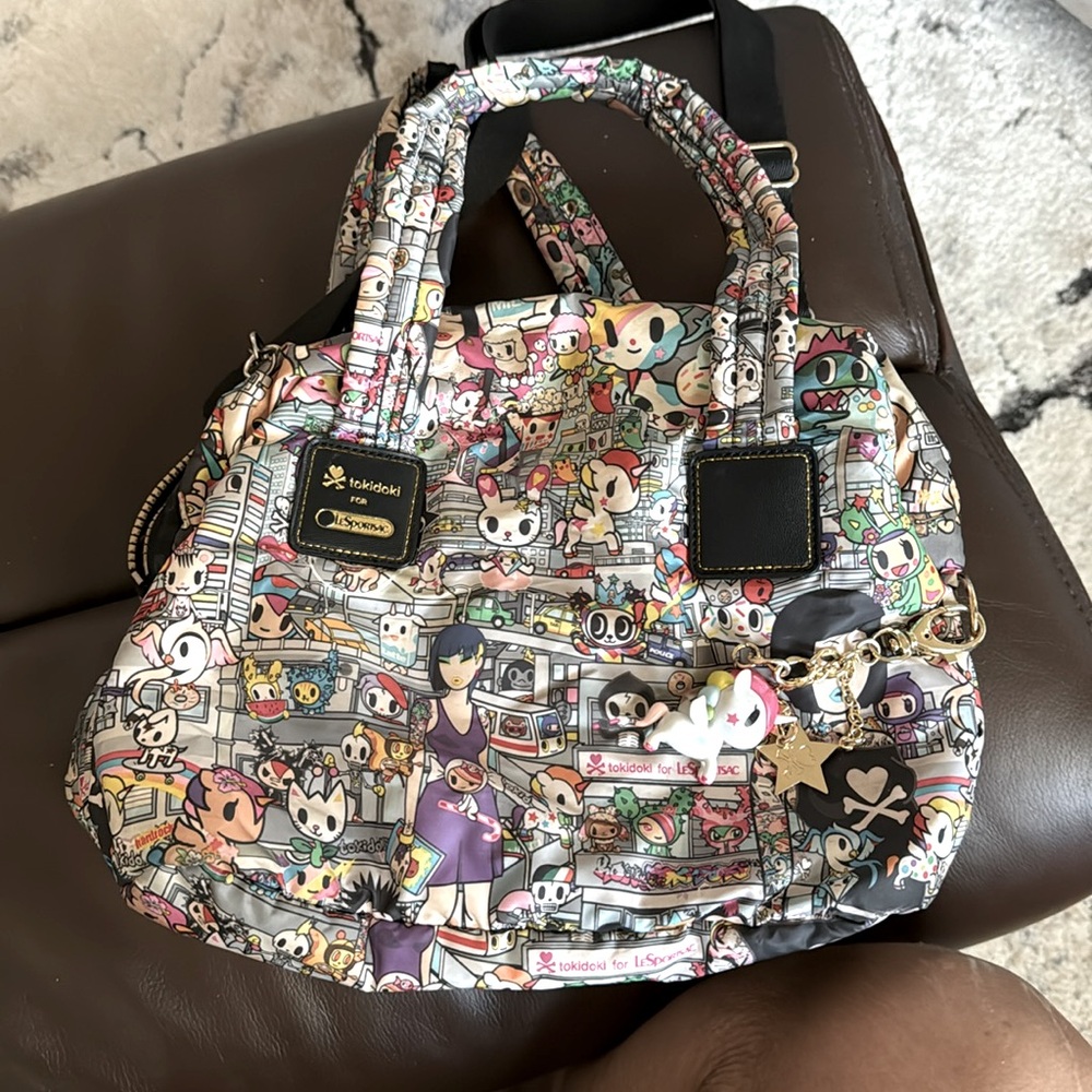 Rare quilted Lesportsac tokidoki Hand/shoulder bag. Charm included.